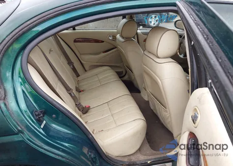 2008 Jaguar S-Type 3.0 V6 from USA, damaged, VIN SAJWA01A58FN84274